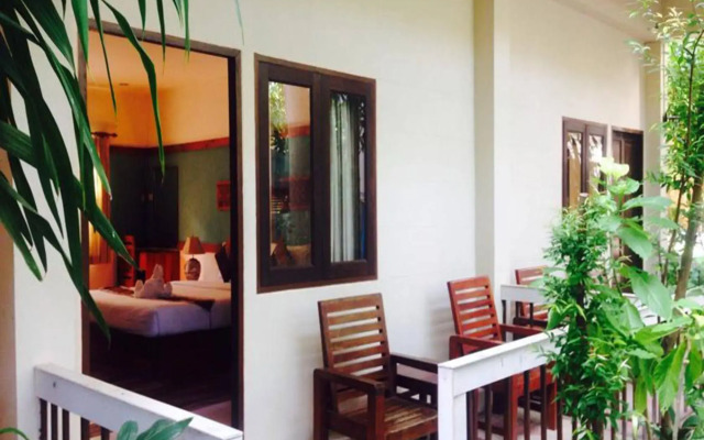 B2 @ Samui Beach Resort