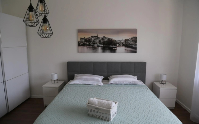 Garden House Apartment