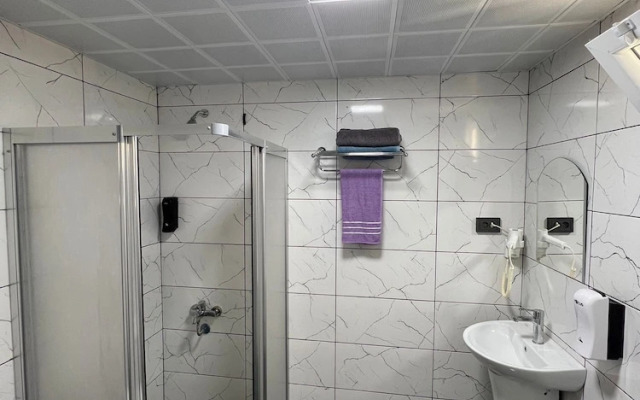 Kivanc Suit Hotel