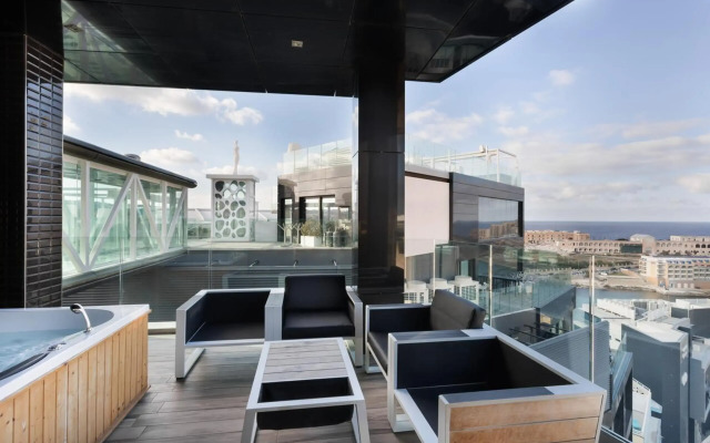 Hugo's Boutique Hotel - Adults Only