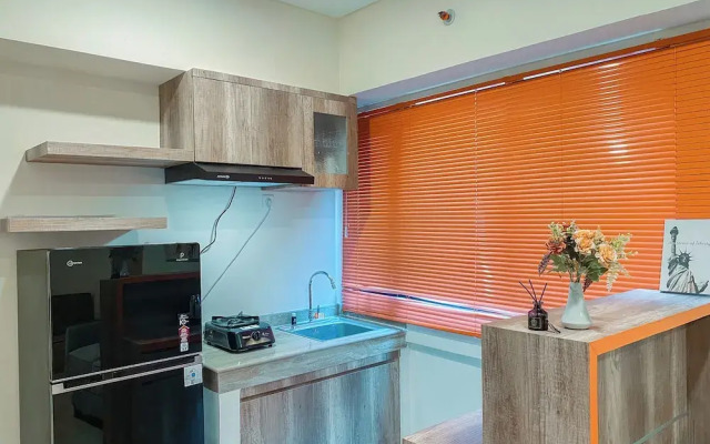 Best Deal And Restful 2Br Meikarta Apartment