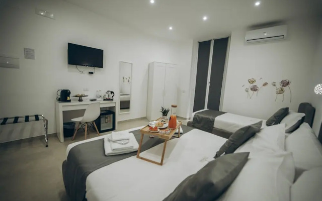 Dimora Fantasia Charme B&B