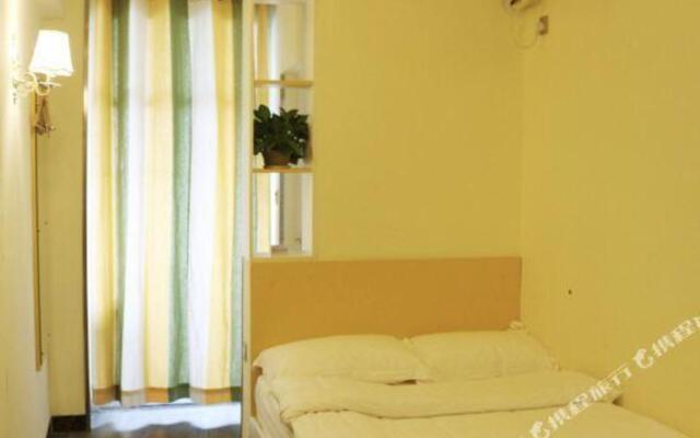 Yue Youth Apartment (Shenzhen Longmen Branch)