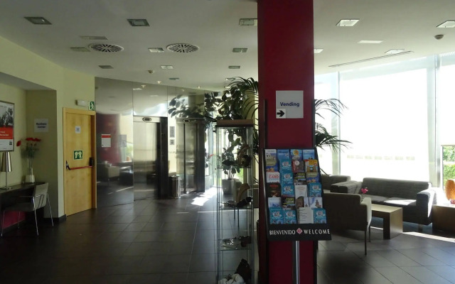 Holiday Inn Express Barcelona - Sant Cugat by IHG