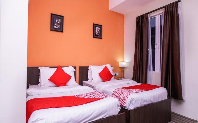 OYO 537 K3 Formosa Hotel