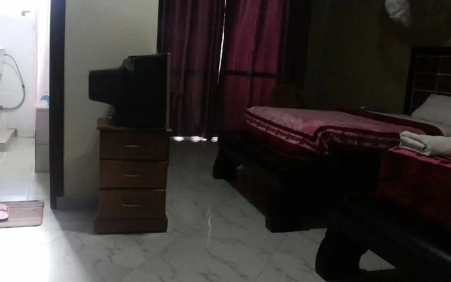 Pauline Hotel