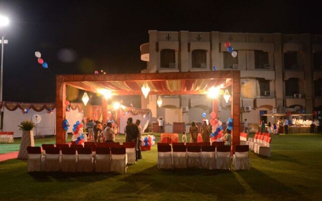 JK Rooms 130 Hotel Paras