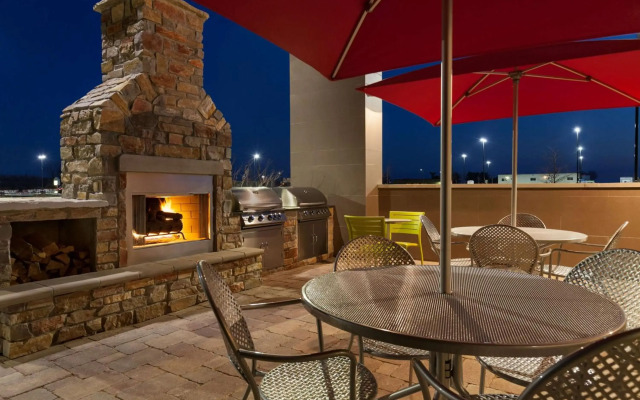 Home2 Suites by Hilton Champaign/Urbana