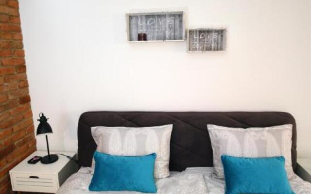 Apartment Little house