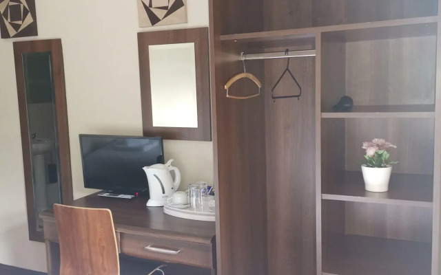 The Fullarton Park Hotel