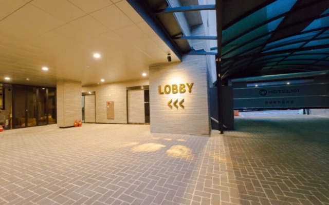 Gimhae Jangyu Hotel 101