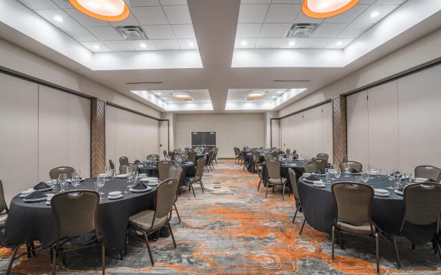 Holiday Inn & Suites Memphis Southeast-Germantown by IHG