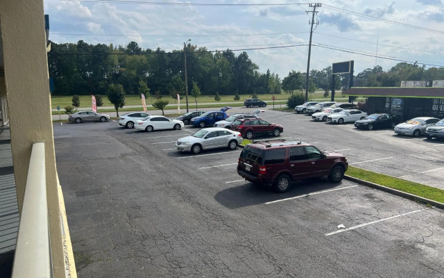 Capitol Inn by Belvilla Richmond Airport VA