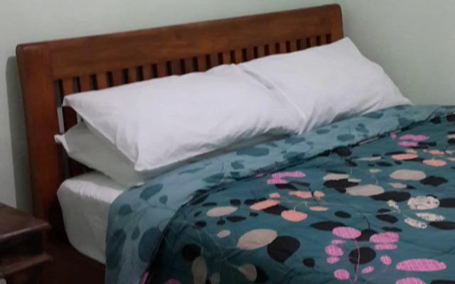 Elaine's Accommodations