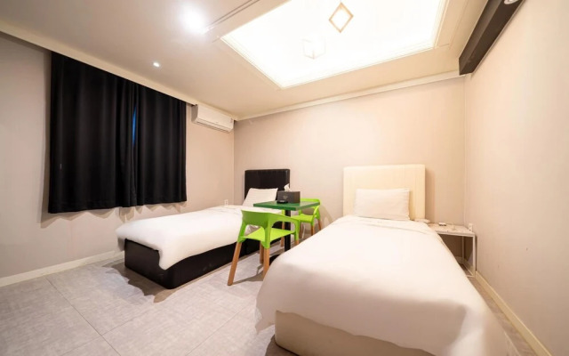 Yongin Yangji Hotel Casa