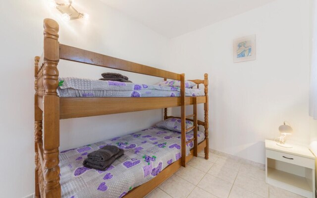 Nice Home in Pula With Wifi and 2 Bedrooms
