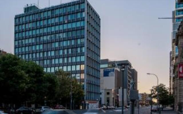 Suite 11 Victoria Square