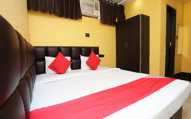 OYO 40079 The paradise Hotel