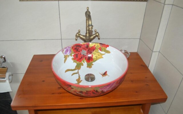 Longji Long Ying Hotel
