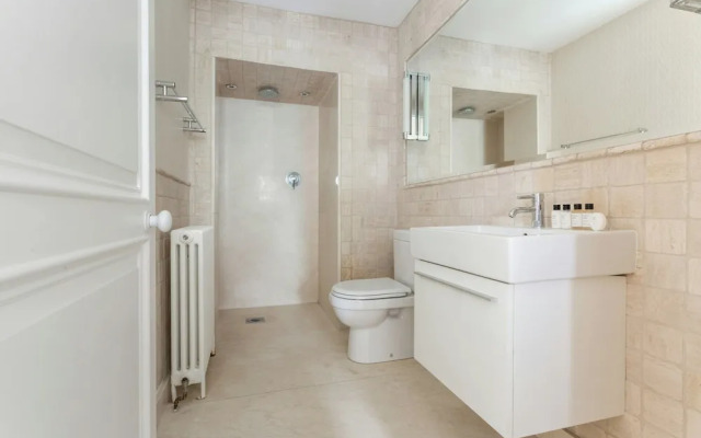 Aldridge Road Villas Ii By Onefinestay