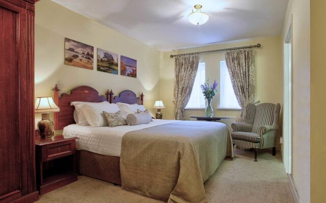 Tullyglass House Hotel