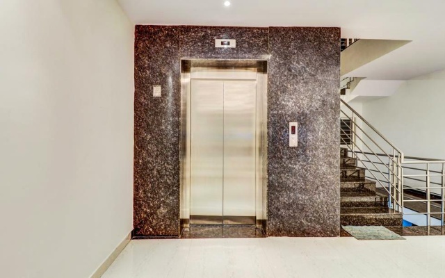 Fabhotel Grk Comforts