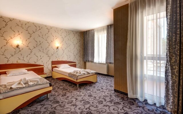 Hotel Prestige