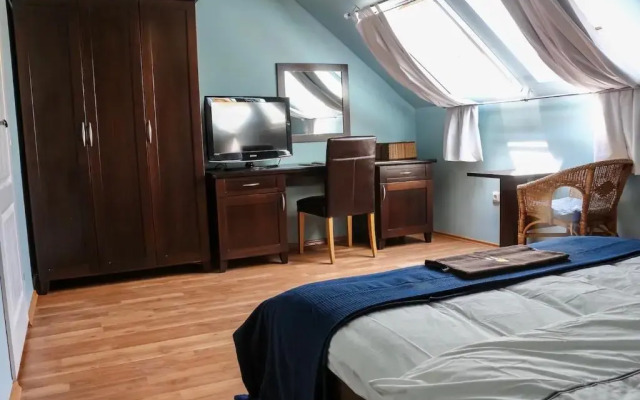 Merci Hotel