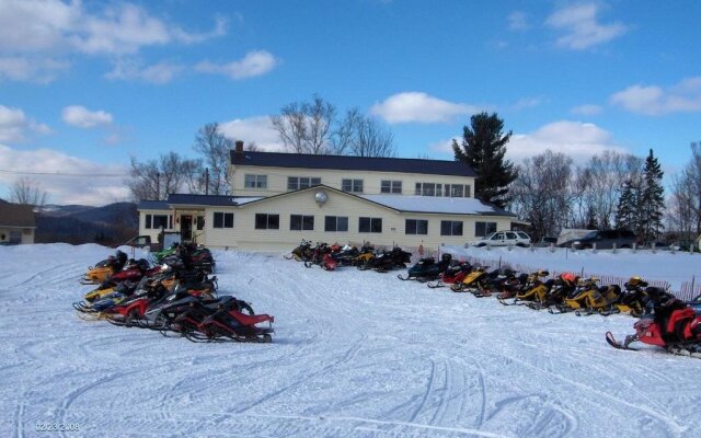 Colebrook Country Club & Hotel