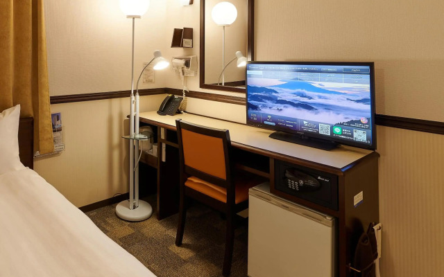 Toyoko Inn Osaka Shinsaibashi Nishi