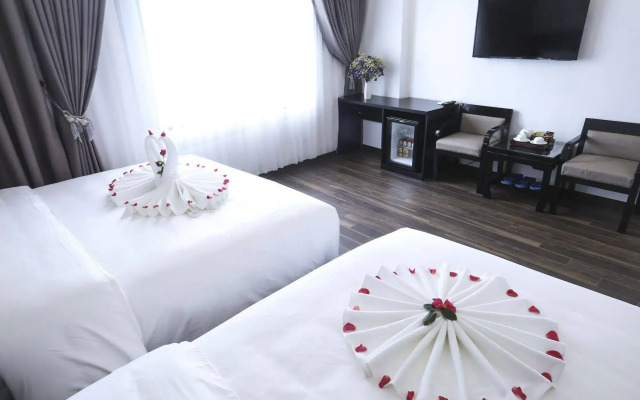 Hanoi Starlight Boutique Hotel