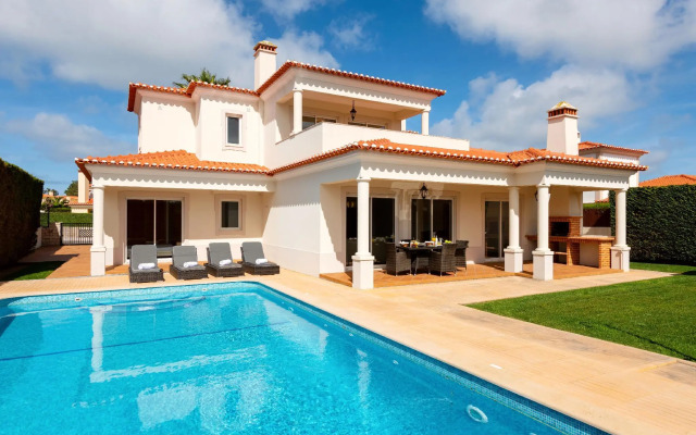 The Village Praia d'El Rey Golf & Beach Resort