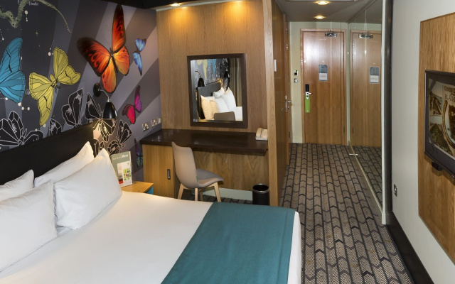 Holiday Inn Salisbury - Stonehenge by IHG