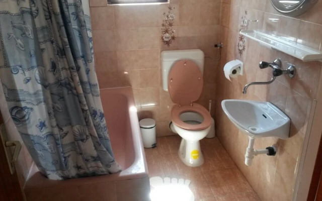 Ivan - 35 m From sea - A2-kat