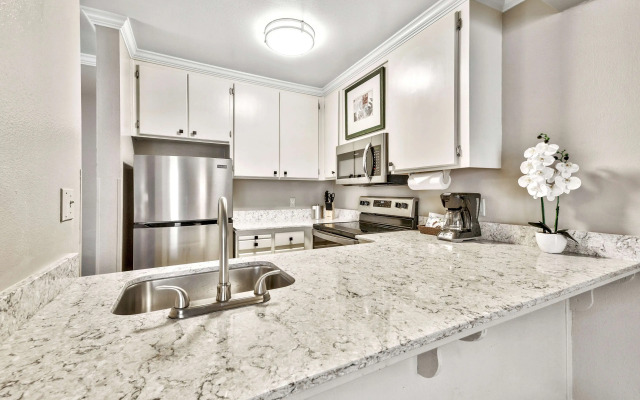 Forest Suites Resort at Heavenly Village