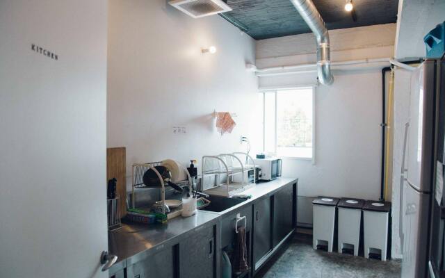 IRORI Nihonbashi Hostel and Kitchen