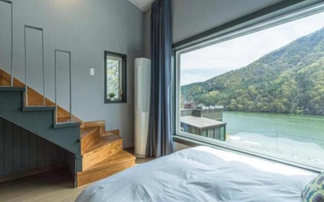 Riversky Pension
