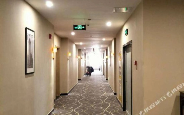 Wuyuan Business Hotel