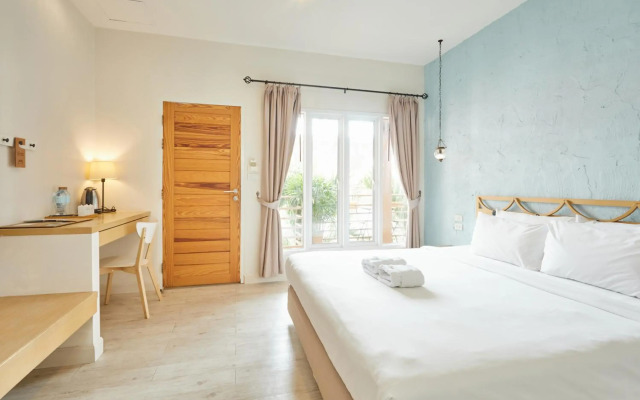 Talay Hotel & Villa