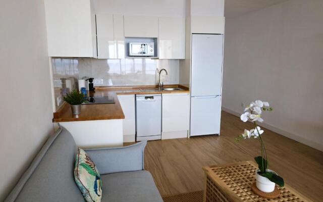 Cosy Sea View Studio FREE WIFI