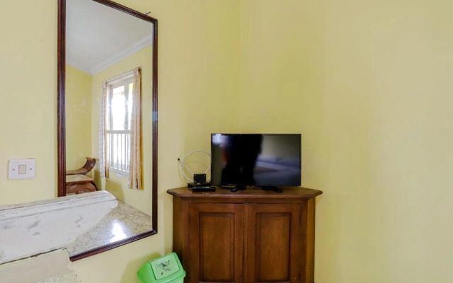 Hotel Kayu Manis by ZUZU