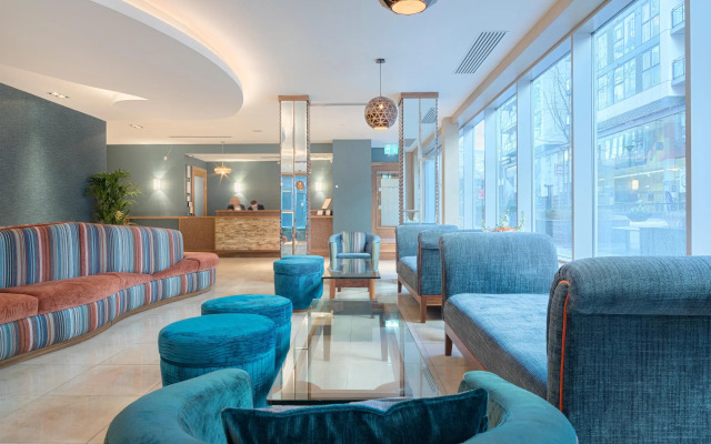 Tallaght Cross Hotel