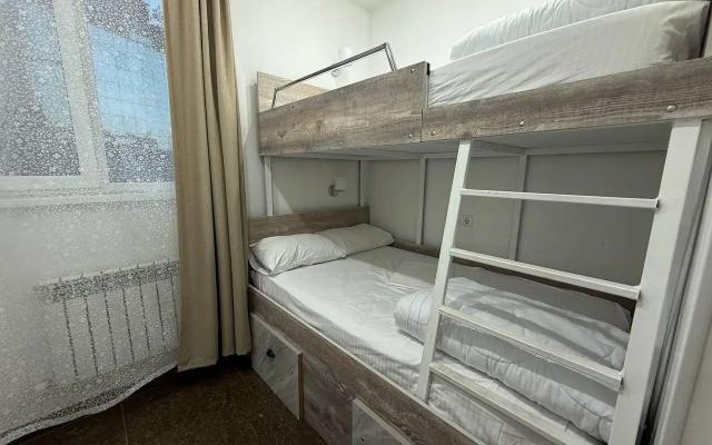 Capsule hotel Old Fox