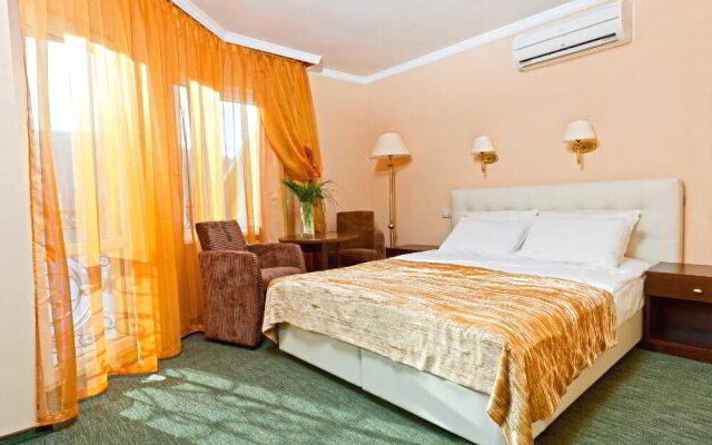 Kyivska Russ Hotel