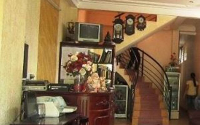 Nguyen Tri Phuong Hotel