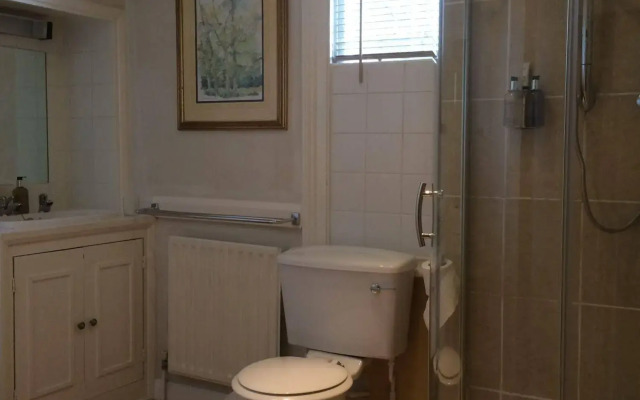 Harmondsworth Hall Guest House Heathrow