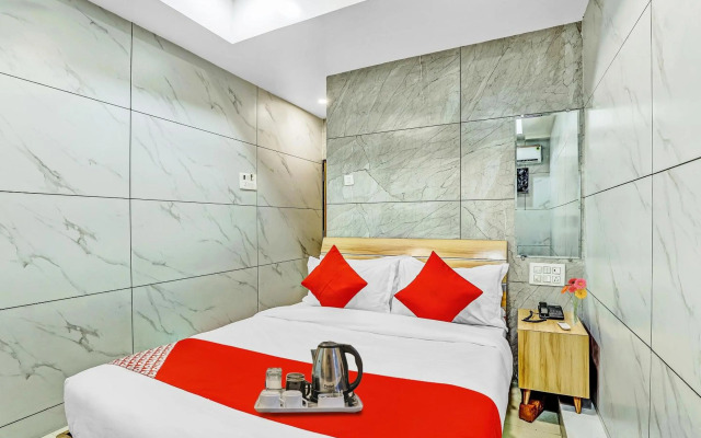 Flagship 93329 Hotel Shree Laxmi Kuber