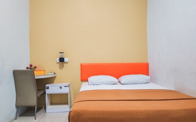 RedDoorz @ Hotel Bersaudara Bungo