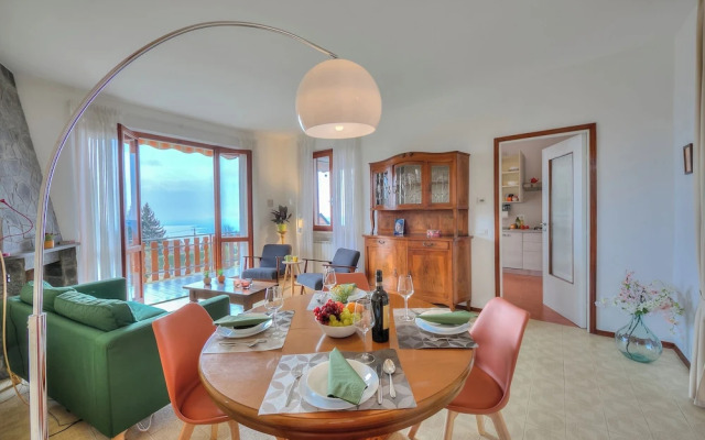 La Perla Bianca Lake View