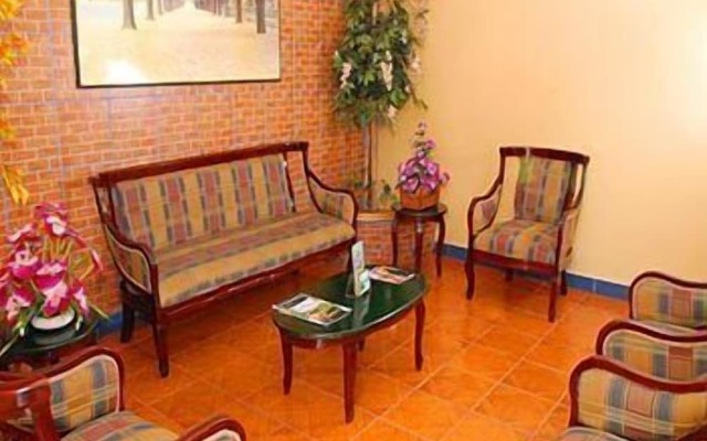 Guayaquil Hostel Suites Madrid